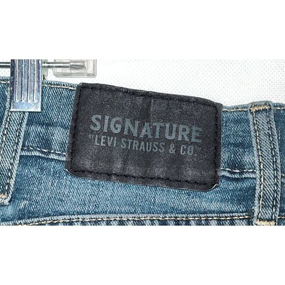 Levi's Signature Men's S61 Relaxed Jeans Size 40x32 PLEASE SEE MEASUREMENTS! - Picture 5 of 9